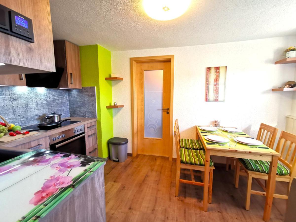 Ferienwohnung Am Bergmannsbrunnen シェーンハイデ エクステリア 写真